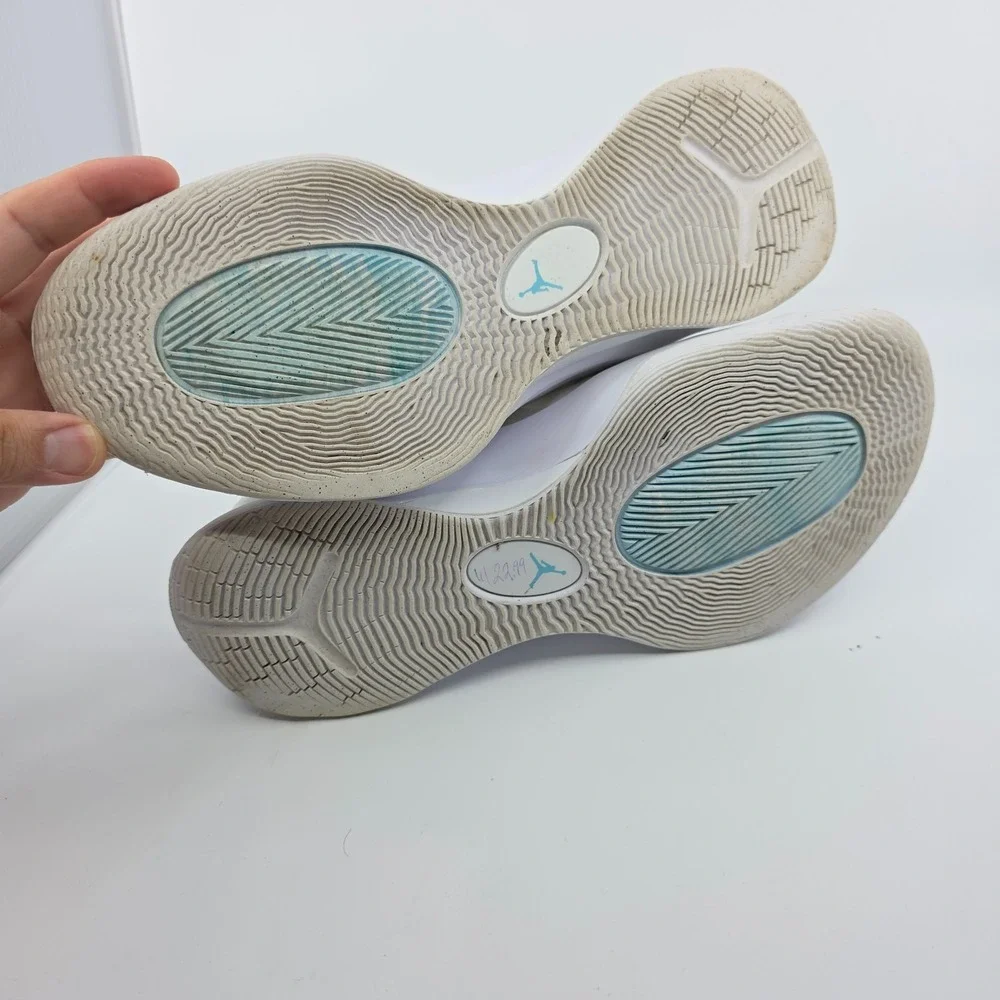 Jordan Bastaketball Shoes Mens Size 9 Zoom Separate White Bleached Aqua DH0249